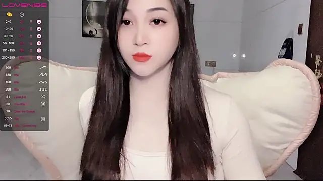 Snapshot of kolll88 chatting on 02-18-25, 04:15 kolll88 online show from 02-18-25, 04:15