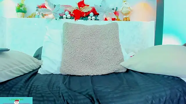 Natasha Colins1 online show from 12-13-24, 08:30