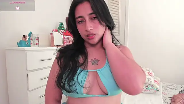 LisaHadwin online show from 12-16-25, 06:46