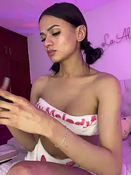 alee lenoxx online show from 03-18-25, 05:52