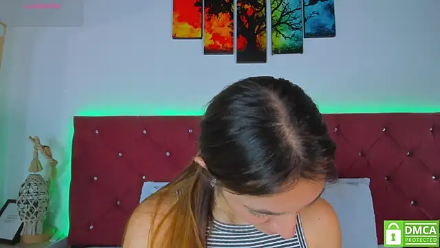 Ruth harvey  online show from 09-17-25, 01:02