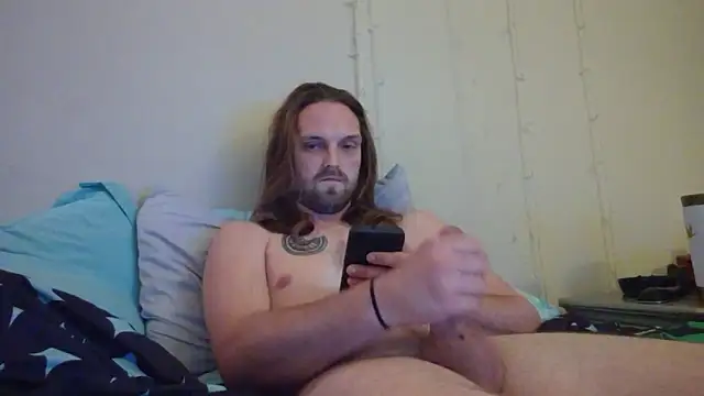 Snapshot of VitaminmanFL chatting on 12-26-24, 02:27 VitaminmanFL online show from 12-26-24, 02:27