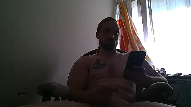 Snapshot of VitaminmanFL chatting on 02-11-25, 06:01 VitaminmanFL online show from 02-11-25, 06:01