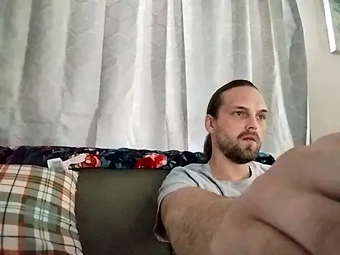 Snapshot of VitaminmanFL chatting on 09-16-25, 01:01 VitaminmanFL online show from 09-16-25, 01:01