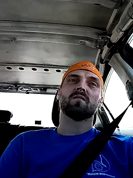 Snapshot of VitaminmanFL chatting on 10-06-25, 03:20 VitaminmanFL online show from 10-06-25, 03:20