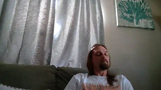 Snapshot of VitaminmanFL chatting on 11-11-25, 03:01 VitaminmanFL online show from 11-11-25, 03:01