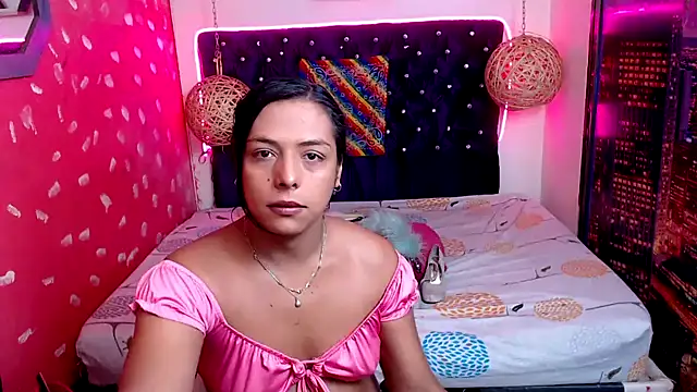 Snapshot of EmilyTsSweet chatting on 02-09-25, 02:40 EmilyTsSweet online show from 02-09-25, 02:40