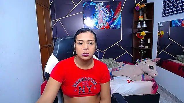 Snapshot of EmilyTsSweet chatting on 09-09-25, 01:54 EmilyTsSweet online show from 09-09-25, 01:54