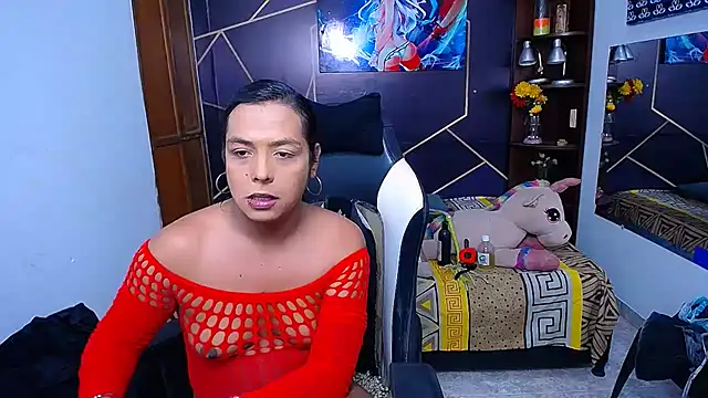 Snapshot of EmilyTsSweet chatting on 10-17-25, 07:16 EmilyTsSweet online show from 10-17-25, 07:16
