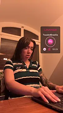 Snapshot of emiliasommer chatting on 10-02-25, 07:54 emiliasommer online show from 10-02-25, 07:54