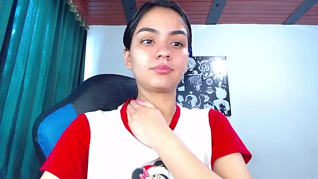 Snapshot of Ariel_Zeo1 chatting on 12-18-24, 07:41 Ariel Zeo1 online show from 12-18-24, 07:41