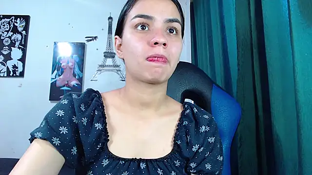 Snapshot of Ariel_Zeo1 chatting on 02-27-25, 07:04 Ariel Zeo1 online show from 02-27-25, 07:04