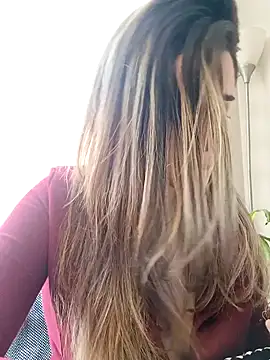 maliciaworld online show from 02-04-25, 08:06