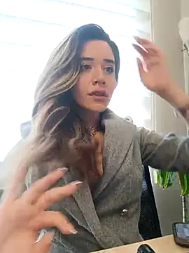 maliciaworld online show from 02-14-25, 05:03