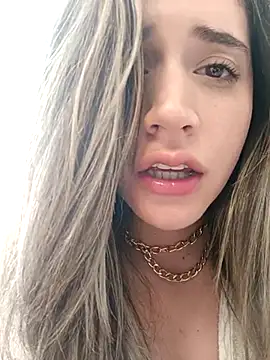 maliciaworld online show from 02-22-25, 05:02