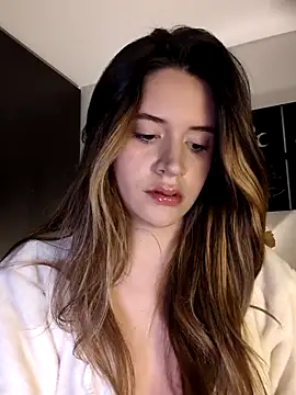 maliciaworld online show from 10-23-25, 11:14