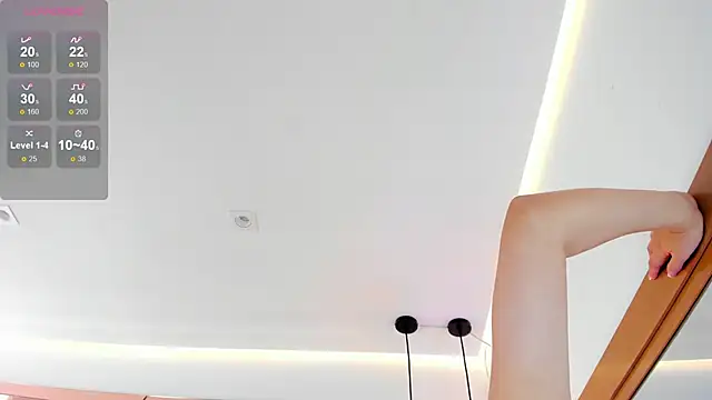 Snapshot of Salomethompson- chatting on 02-20-25, 07:08 Salomethompson- online show from 02-20-25, 07:08