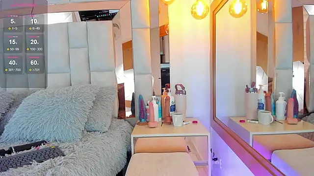 Snapshot of Salomethompson- chatting on 02-24-25, 07:09 Salomethompson- online show from 02-24-25, 07:09