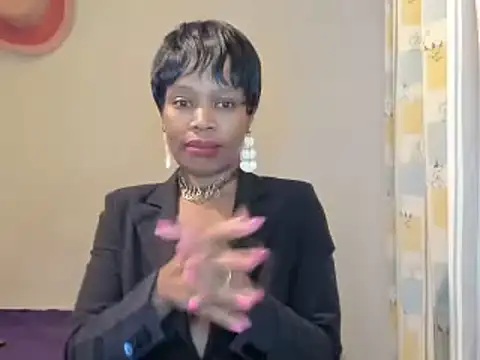 AfricanSquirtingQueen online show from 01-10-26, 04:53