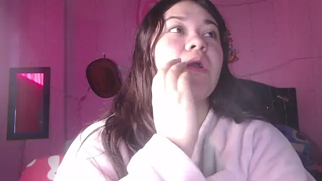 NikkiRous  online show from 10-14-25, 12:28