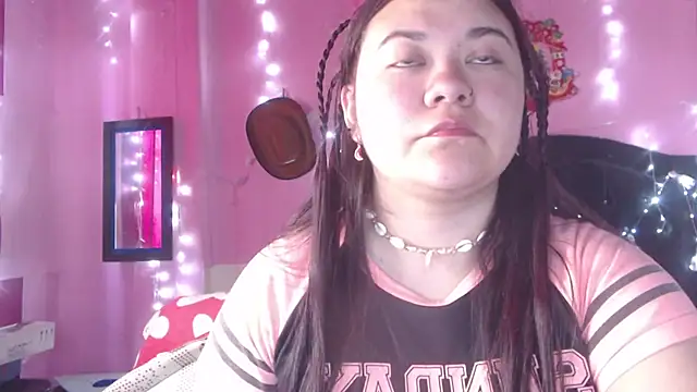 NikkiRous  online show from 11-11-25, 12:49