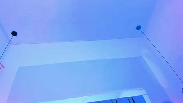 Emily Gil1 online show from 03-11-25, 07:03