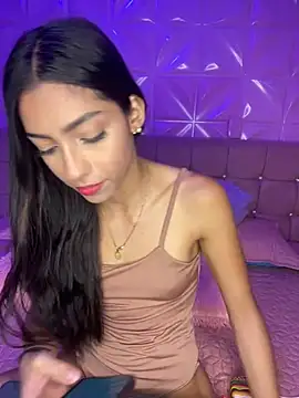 Ema azel online show from 12-19-24, 01:51