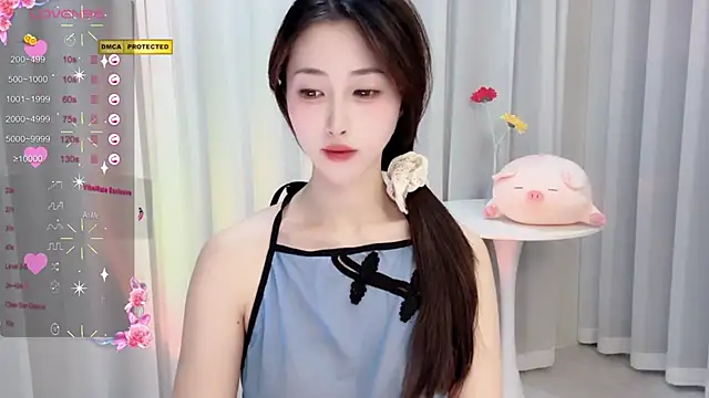 Snapshot of Lan-mei chatting on 12-09-24, 01:02 Lan-mei online show from 12-09-24, 01:02