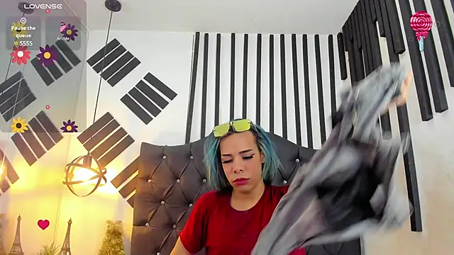 Giorgina Parado online show from 02-05-25, 10:08