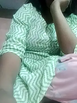 Im Cute online show from 03-18-25, 06:59