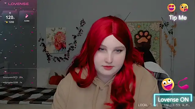 Snapshot of Crystal_Chris chatting on 10-14-25, 08:09 Crystal Chris online show from 10-14-25, 08:09