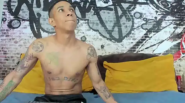 its me miley online show from 01-29-25, 04:41