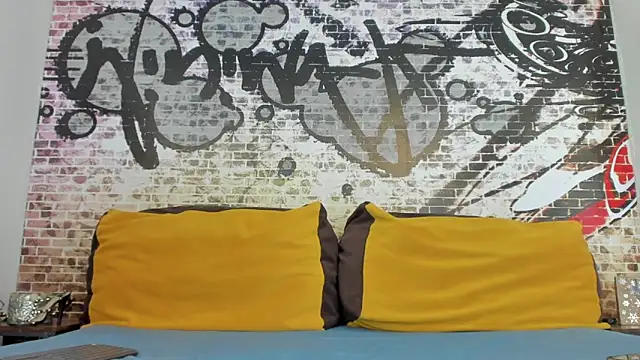 its me miley online show from 02-26-25, 01:19