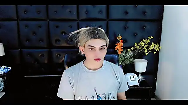 Daniela Pink  online show from 02-13-26, 07:54