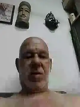 Snapshot of FabiQuilmes chatting on 01-23-25, 11:04 FabiQuilmes online show from 01-23-25, 11:04