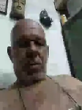 Snapshot of FabiQuilmes chatting on 01-23-25, 03:01 FabiQuilmes online show from 01-23-25, 03:01