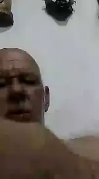 Snapshot of FabiQuilmes chatting on 01-24-25, 12:20 FabiQuilmes online show from 01-24-25, 12:20