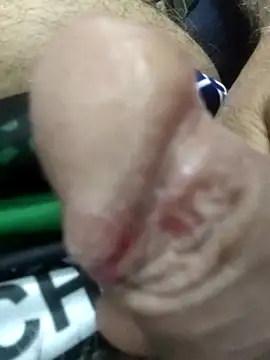 Snapshot of FabiQuilmes chatting on 02-23-25, 07:07 FabiQuilmes online show from 02-23-25, 07:07