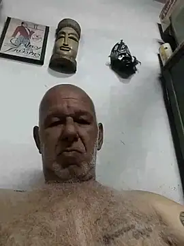 Snapshot of FabiQuilmes chatting on 03-20-25, 01:35 FabiQuilmes online show from 03-20-25, 01:35