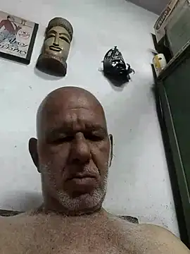 Snapshot of FabiQuilmes chatting on 03-22-25, 01:32 FabiQuilmes online show from 03-22-25, 01:32