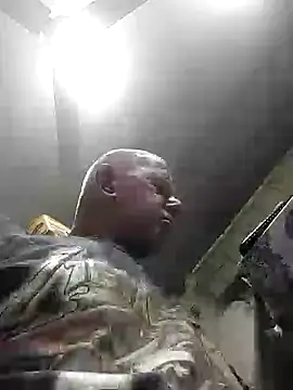 Snapshot of FabiQuilmes chatting on 10-24-25, 09:00 FabiQuilmes online show from 10-24-25, 09:00