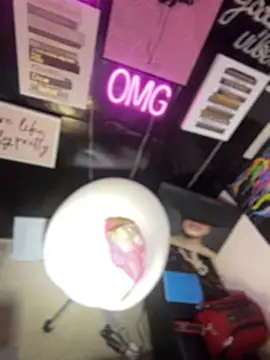 SarahStarr2020 online show from 02-22-25, 04:30