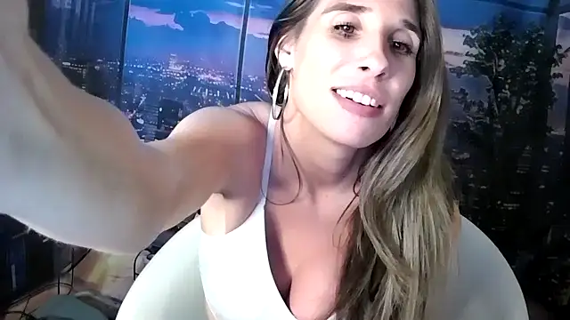 SarahStarr2020 online show from 11-21-25, 09:46