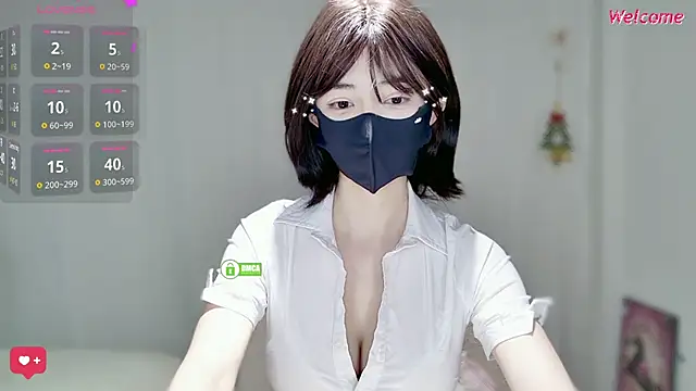 Snapshot of Duduludululu chatting on 12-16-25, 06:18 Duduludululu online show from 12-16-25, 06:18