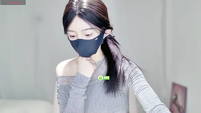 Snapshot of Duduludululu chatting on 01-06-26, 05:44 Duduludululu online show from 01-06-26, 05:44