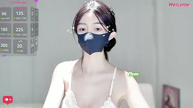 Snapshot of Duduludululu chatting on 01-13-26, 06:29 Duduludululu online show from 01-13-26, 06:29