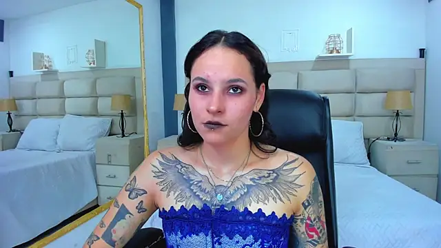 AnnyThompson  online show from 09-15-25, 08:42