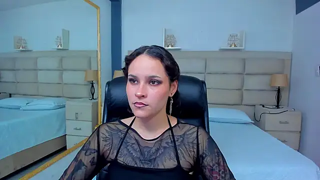 AnnyThompson  online show from 10-16-25, 09:05