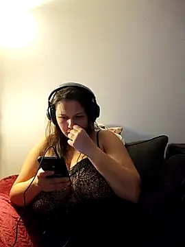 Snapshot of minette-sexy chatting on 03-15-25, 09:05 minette-sexy online show from 03-15-25, 09:05