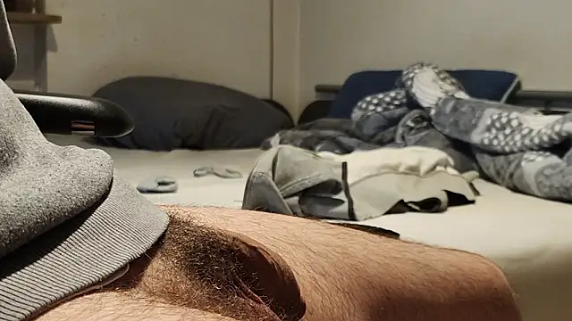 Snapshot of Alphapimmelchen chatting on 02-27-26, 12:54 Alphapimmelchen online show from 02-27-26, 12:54